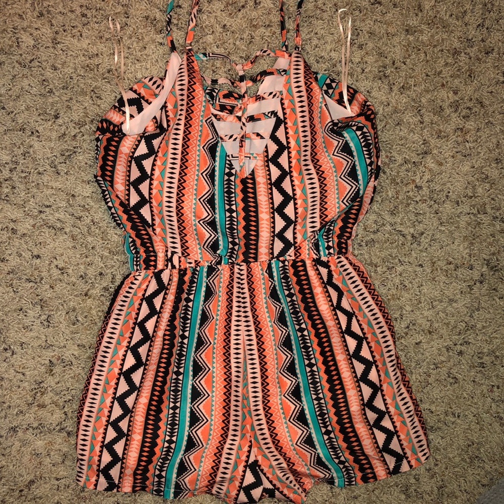 Romper - Picture 5 of 5